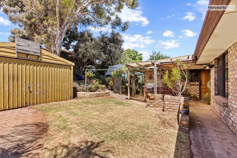 Photo - 56 Zwerner Drive, Hallett Cove SA 5158 - Image 15