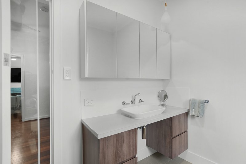 Photo - 560 Charles Street, North Perth WA 6006 - Image 18