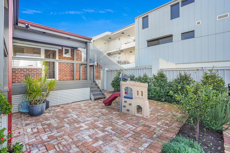 Photo - 560 Charles Street, North Perth WA 6006 - Image 27