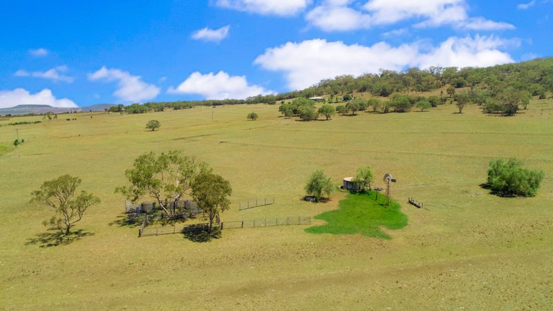 Photo - 560 Mt Kent Boundary Road, Nobby QLD 4360 - Image 12