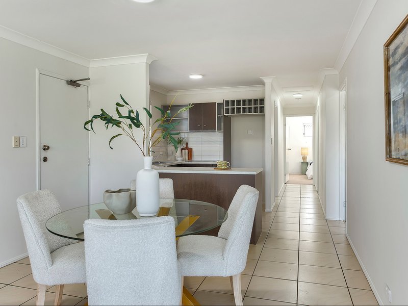 Photo - 5/60 Villa Street, Annerley QLD 4103 - Image 2