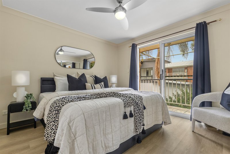 Photo - 5/61 Main Avenue, Coorparoo QLD 4151 - Image 8