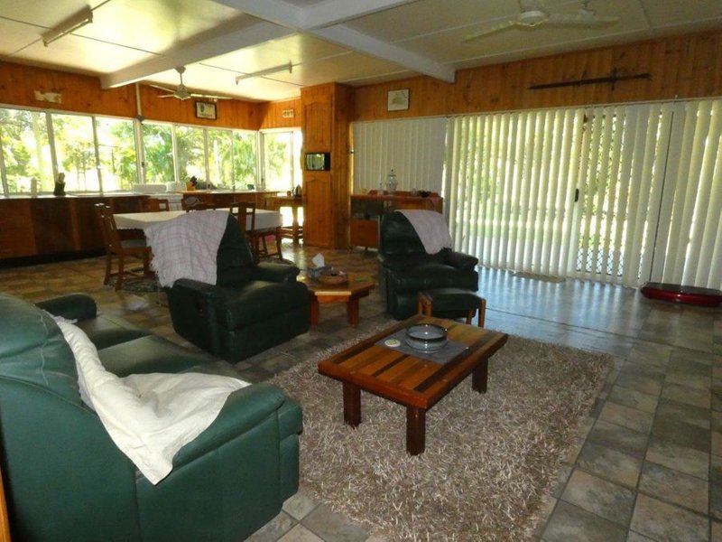 Photo - 561 Matchbox Road, Deepwater QLD 4674 - Image 10