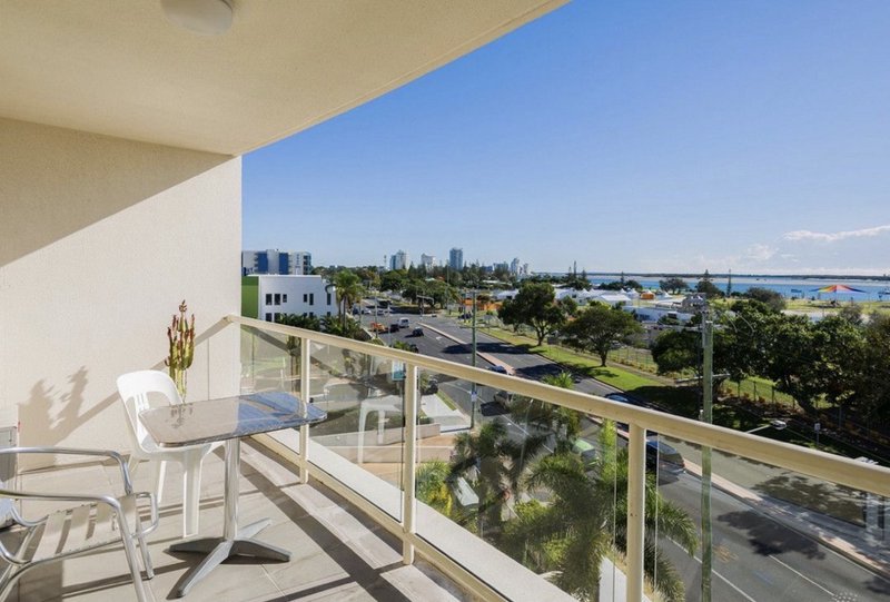 Photo - 56/106-108 Marine Parade, Southport QLD 4215 - Image 1