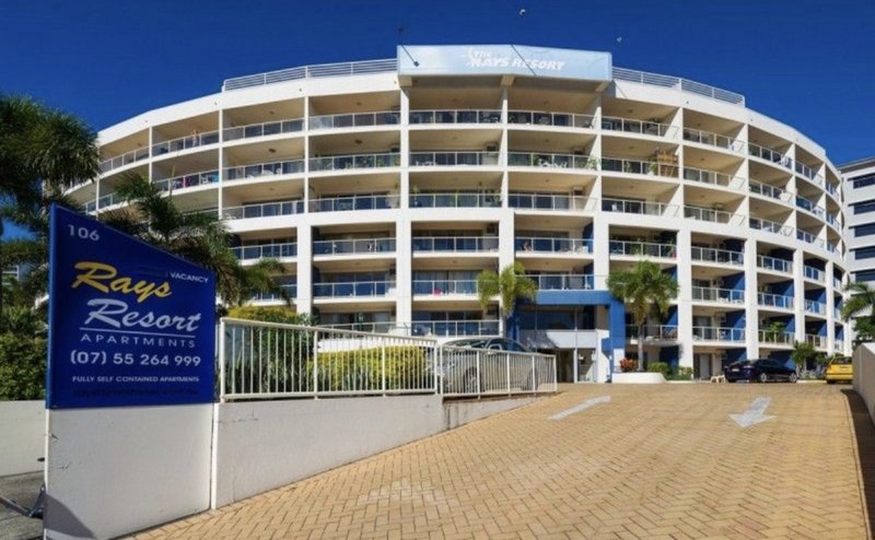 Photo - 56/106-108 Marine Parade, Southport QLD 4215 - Image 9