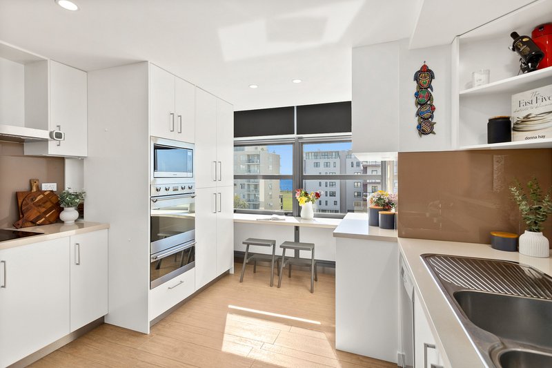 Photo - 56/12 Bank Street, Wollongong NSW 2500 - Image 6