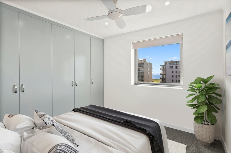 Photo - 56/12 Bank Street, Wollongong NSW 2500 - Image 10