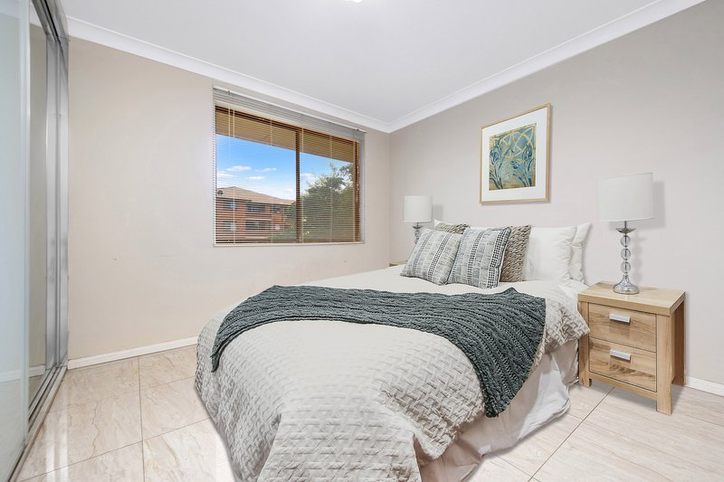 Photo - 56/17 Rickard Road, Bankstown NSW 2200 - Image 4