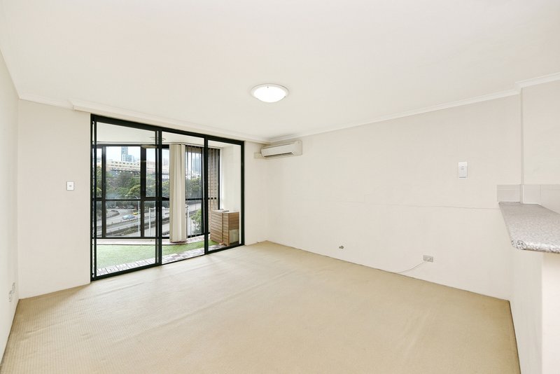 Photo - 56/2-26 Wattle Crescent, Pyrmont NSW 2009 - Image 6