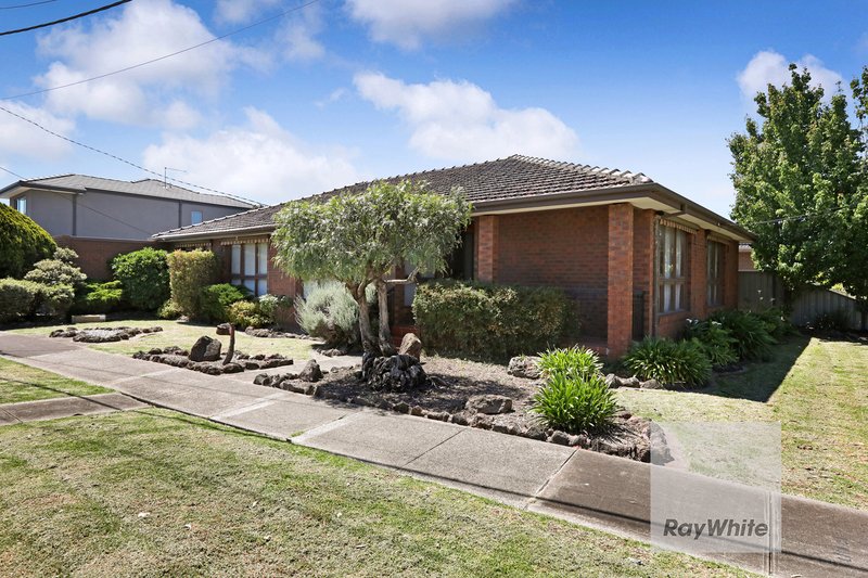 Photo - 562 Fullarton Road, Keilor Park VIC 3042 - Image 2