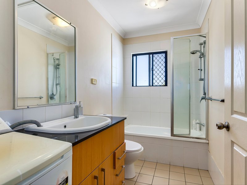 Photo - 5/62 Hamson Terrace, Nundah QLD 4012 - Image 7