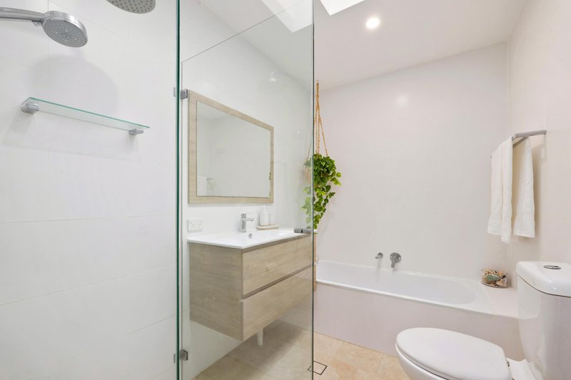 Photo - 56/26 Macpherson Street, Warriewood NSW 2102 - Image 11