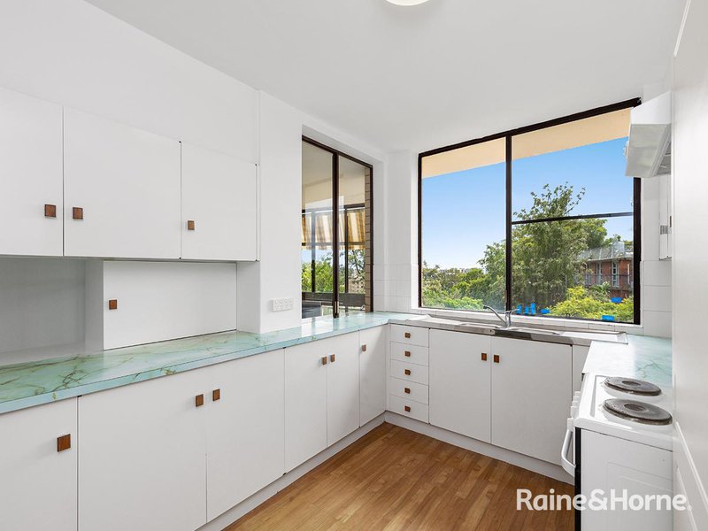Photo - 5/63 Ryans Road, St Lucia QLD 4067 - Image 2