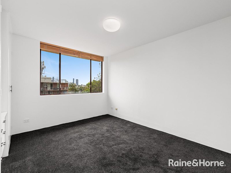 Photo - 5/63 Ryans Road, St Lucia QLD 4067 - Image 7