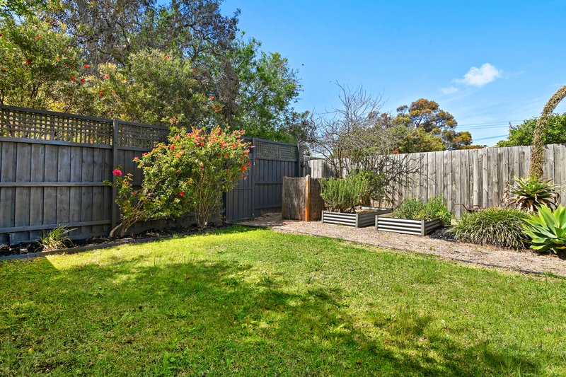 Photo - 56/310 Warrigal Road, Cheltenham VIC 3192 - Image 5