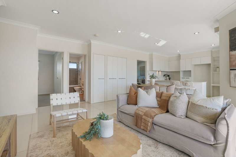 Photo - 5/632 Nudgee Road, Nundah QLD 4012 - Image 1