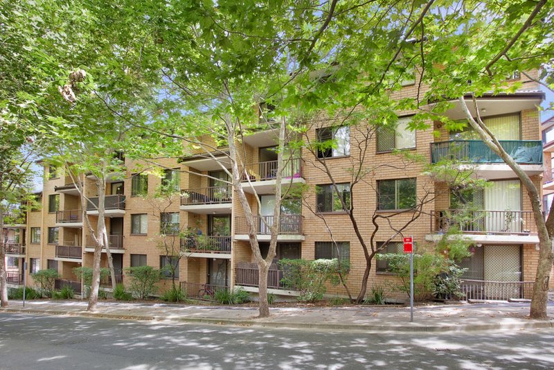 Photo - 56/4 Goodlet Street, Surry Hills NSW 2010 - Image 5