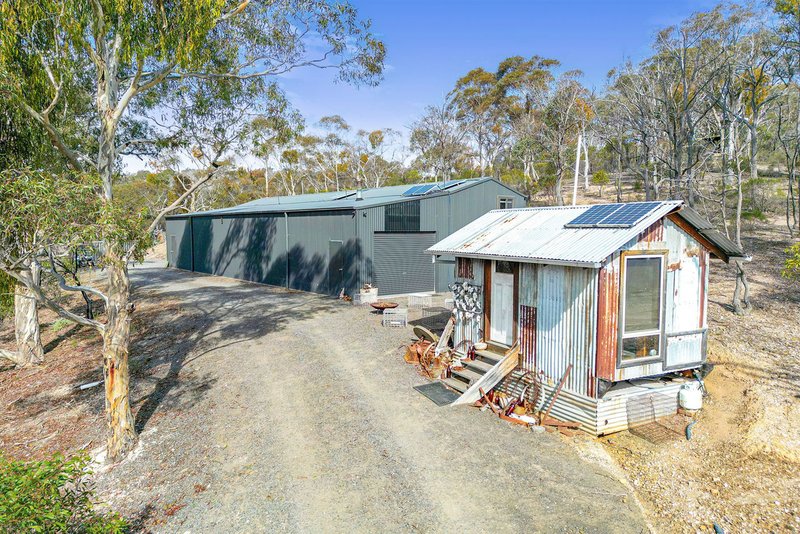 Photo - 564 Reids Road, Rowsley VIC 3340 - Image 8