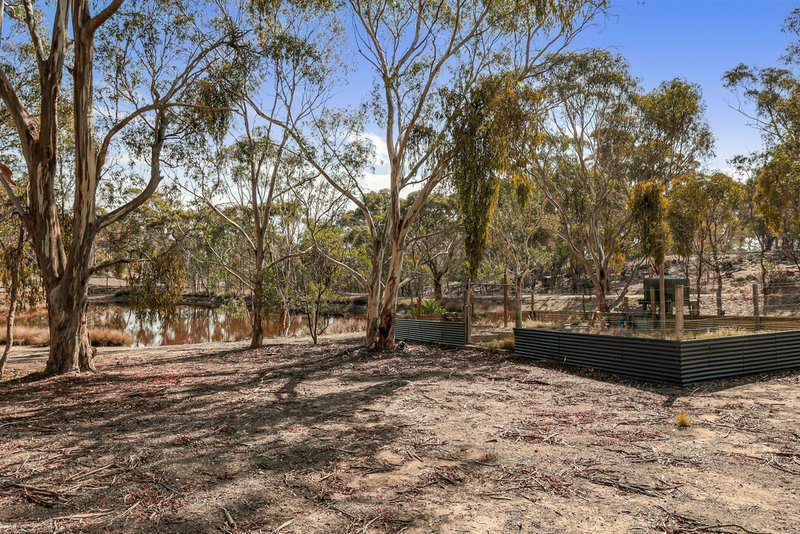 Photo - 564 Reids Road, Rowsley VIC 3340 - Image 20