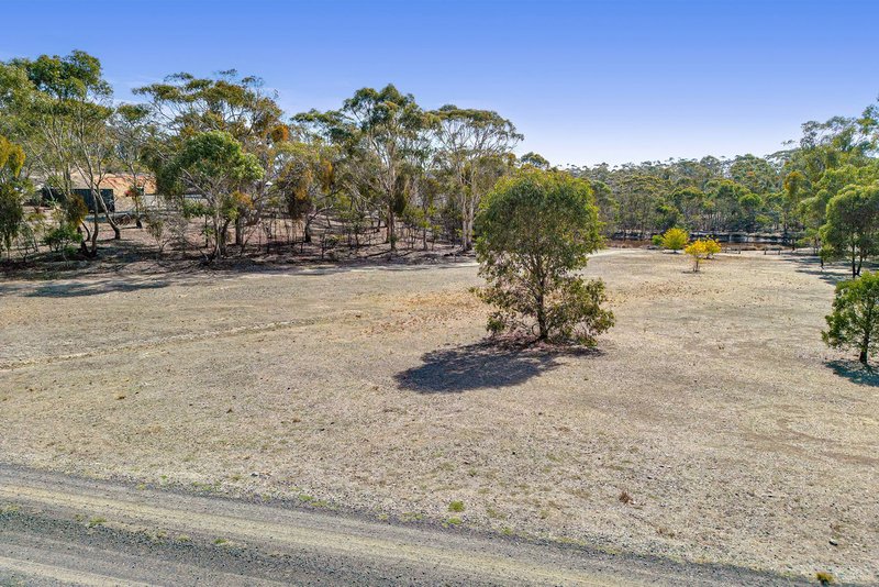 Photo - 564 Reids Road, Rowsley VIC 3340 - Image 23