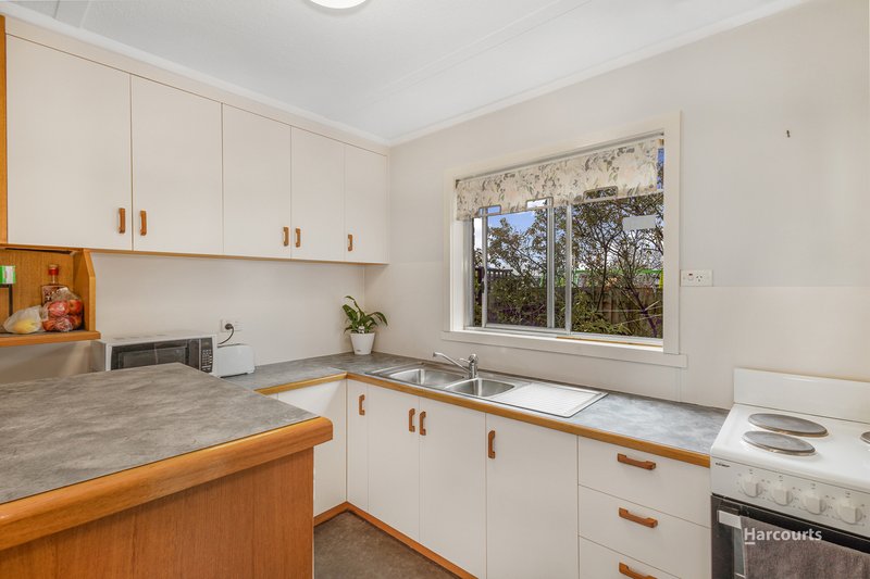 Photo - 5/65 Queen Street, West Ulverstone TAS 7315 - Image 4