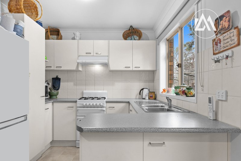Photo - 5/65 Taketa Crescent, Frankston VIC 3199 - Image 8