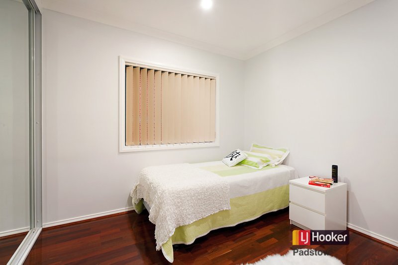 Photo - 5/65 Vega Street, Revesby NSW 2212 - Image 6