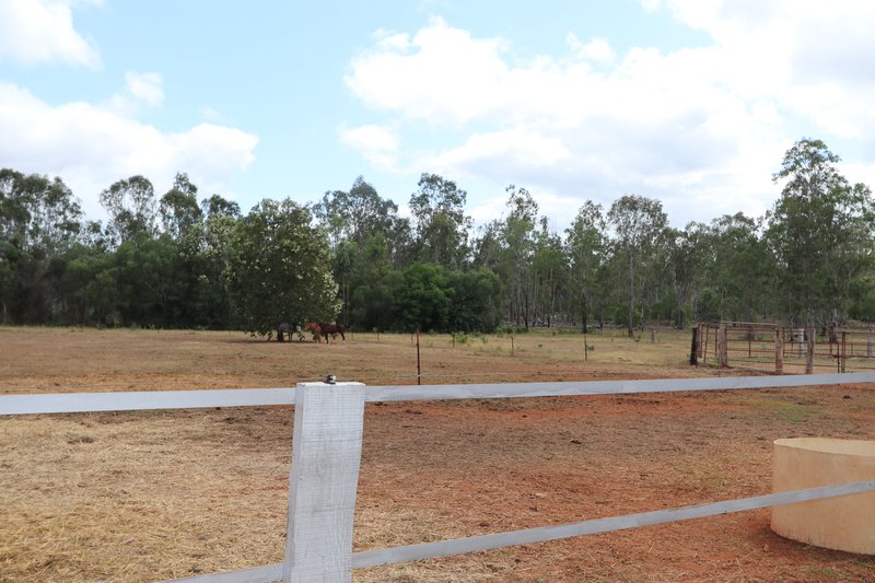 Photo - 566 Hanschens Road, Jardine QLD 4702 - Image 3