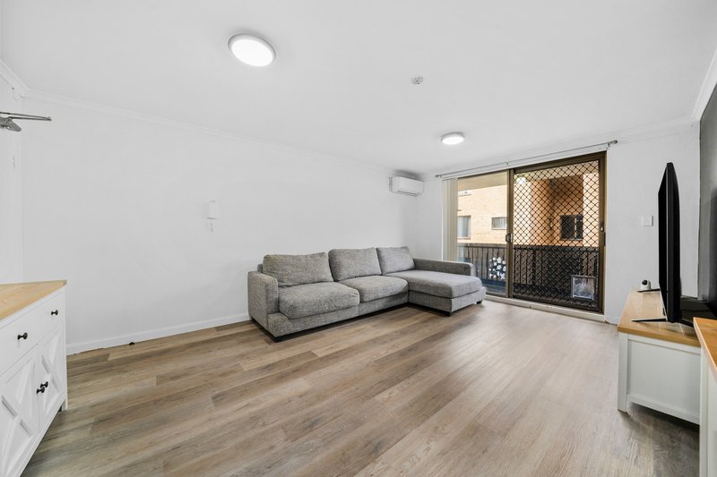 Photo - 56/7 Griffiths Street, Blacktown NSW 2148 - Image 3