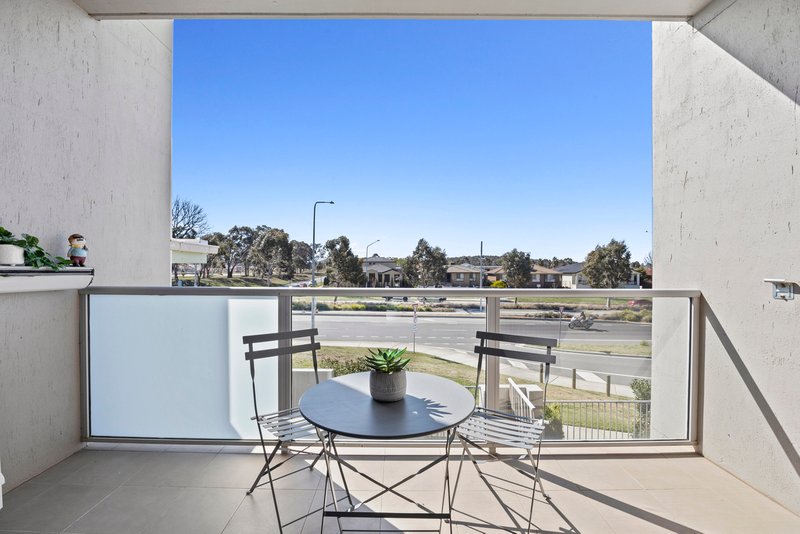 Photo - 56/75 Elizabeth Jolley Crescent, Franklin ACT 2913 - Image 10