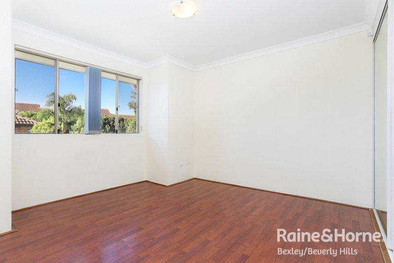 Photo - 5/68 Bonds Road, Roselands NSW 2196 - Image 5