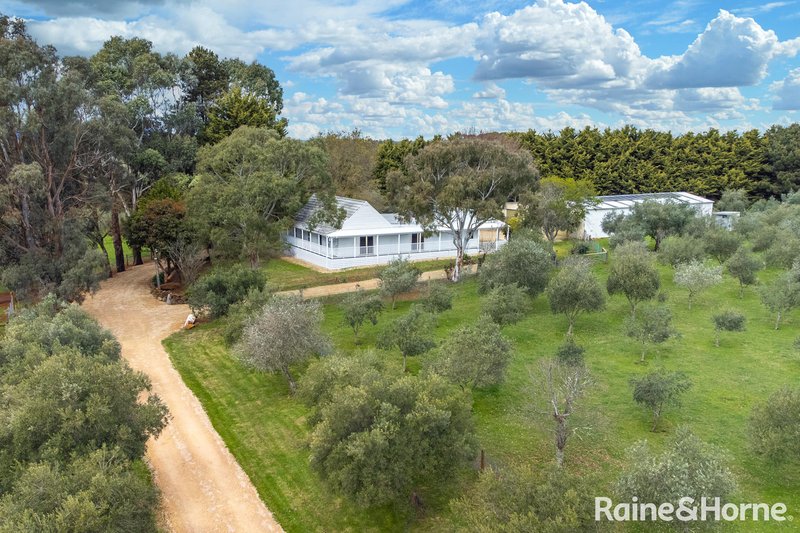 Photo - 568 Chanters Lane, Tylden VIC 3444 - Image 2