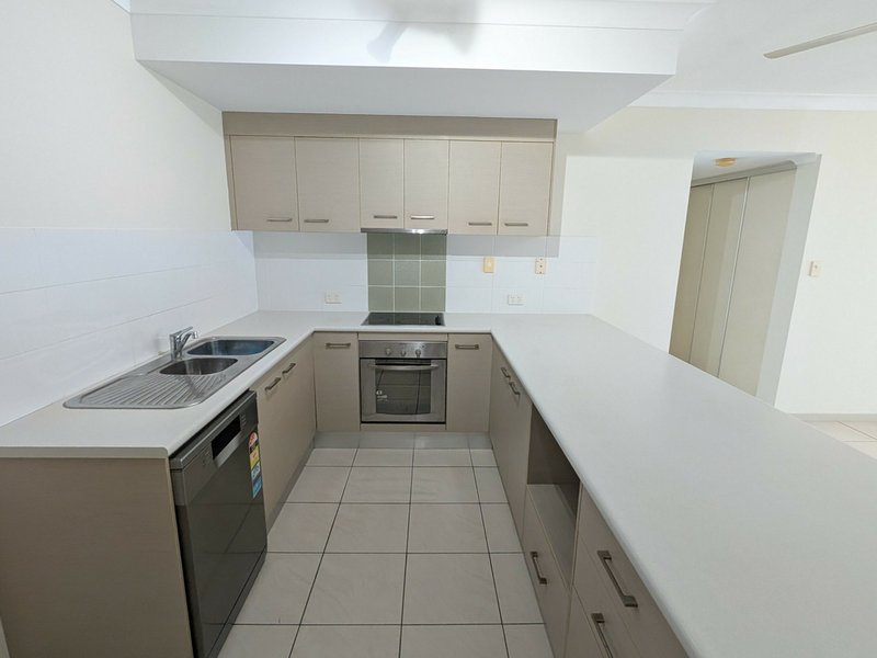 Photo - 5/68 Charles Street, Manunda QLD 4870 - Image 2