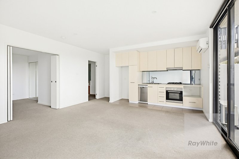 Photo - 5/68 Janefield Drive, Bundoora VIC 3083 - Image 2