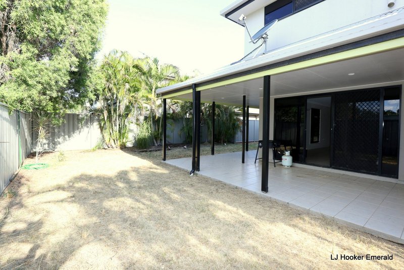 Photo - 5/68 Moody Street, Emerald QLD 4720 - Image 15