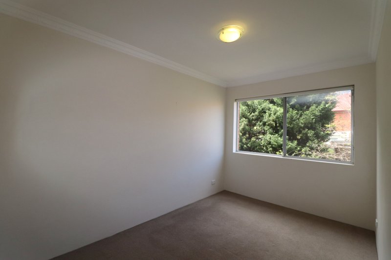 Photo - 5/685 Old South Head Road, Vaucluse NSW 2030 - Image 4