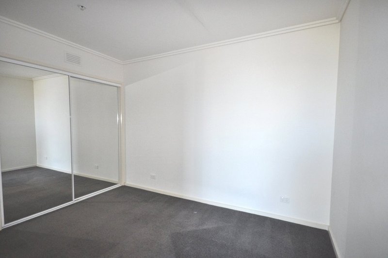 Photo - 56/88 Kavanagh Street, Southbank VIC 3006 - Image 2