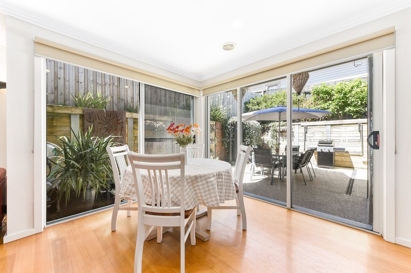 Photo - 568C Huntingdale Road, Mount Waverley VIC 3149 - Image 7