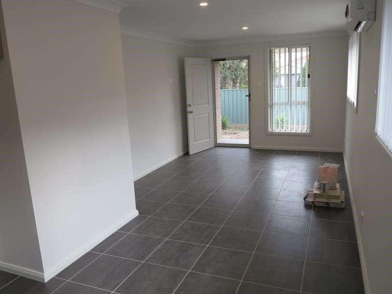 Photo - 56a Bugong St , Prestons NSW 2170 - Image 4