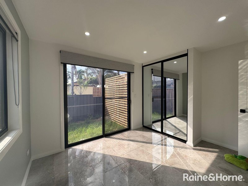 Photo - 56A Dunstan Drive, Bradbury NSW 2560 - Image 2