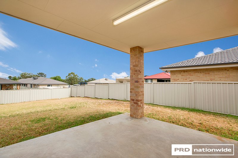 Photo - 56A Orley Drive, Tamworth NSW 2340 - Image 4