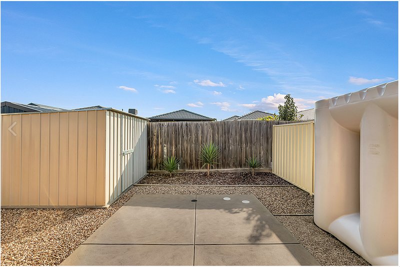 Photo - 56B Emperor Parade, Tarneit VIC 3029 - Image 13