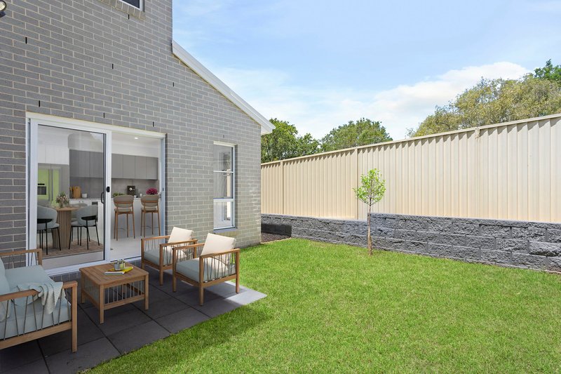 Photo - 57-59 Pitt Street, Tahmoor NSW 2573 - Image 2