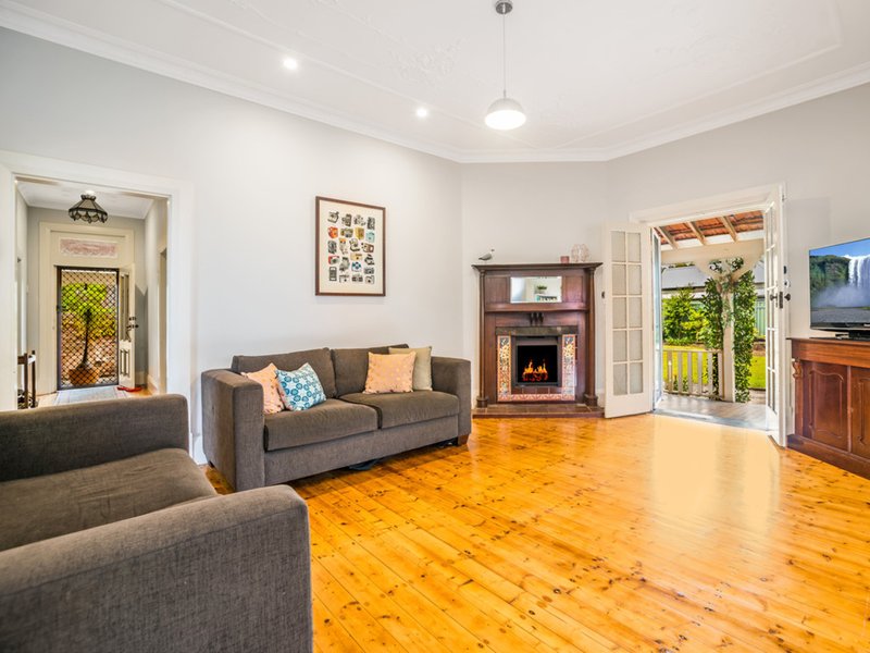 Photo - 57-59 Redman Ave , Thirroul NSW 2515 - Image 7