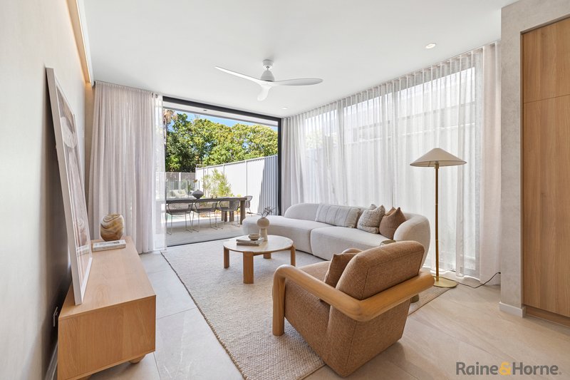 Photo - 5/7-9 Elanora Avenue, Pottsville NSW 2489 - Image 3