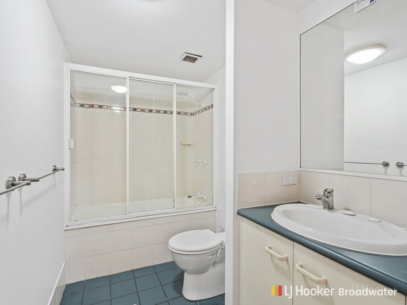 Photo - 5/7-9 Robert Street, Labrador QLD 4215 - Image 10