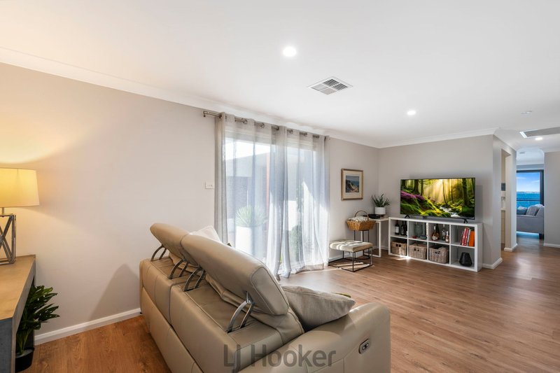 Photo - 57 Alexander Parade, Arcadia Vale NSW 2283 - Image 11