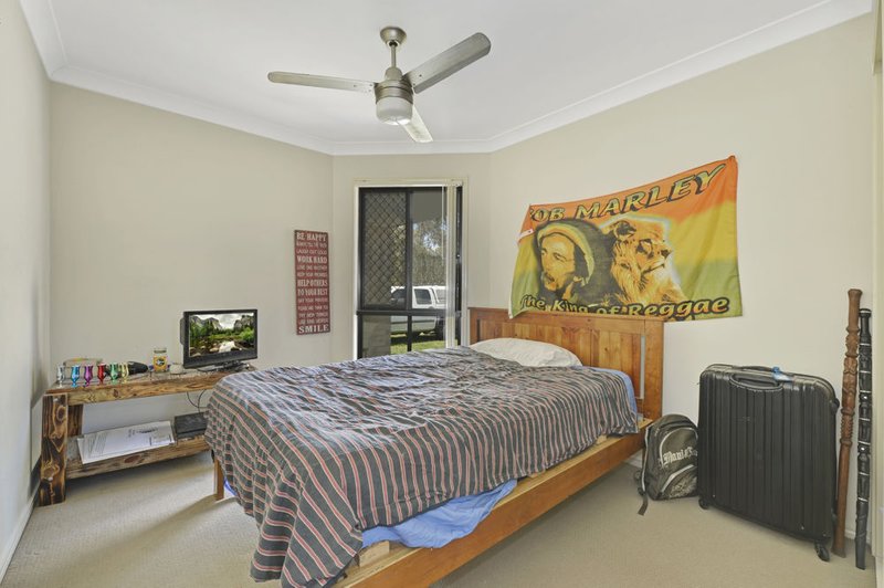 Photo - 57 Almond Way, Bellmere QLD 4510 - Image 10