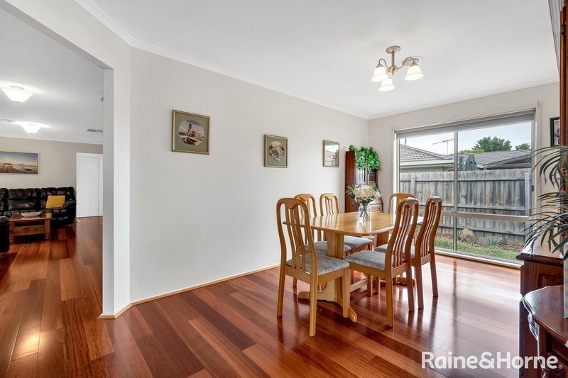 Photo - 57 Archer Avenue, Sunbury VIC 3429 - Image 7