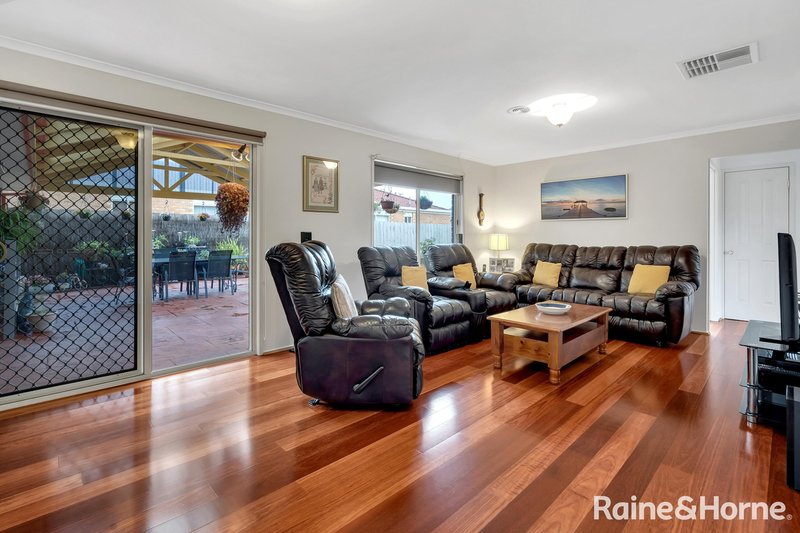 Photo - 57 Archer Avenue, Sunbury VIC 3429 - Image 8